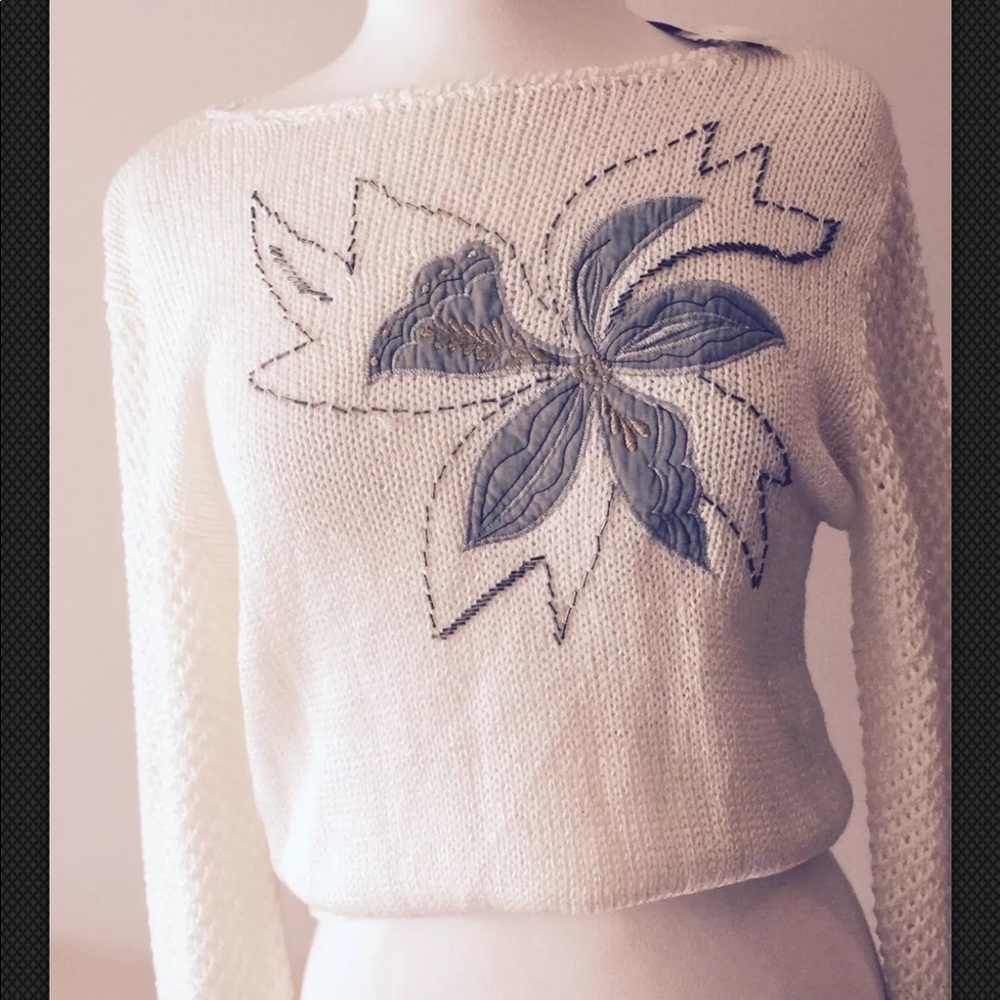 NWT Designer Sweater Lilly of California Large